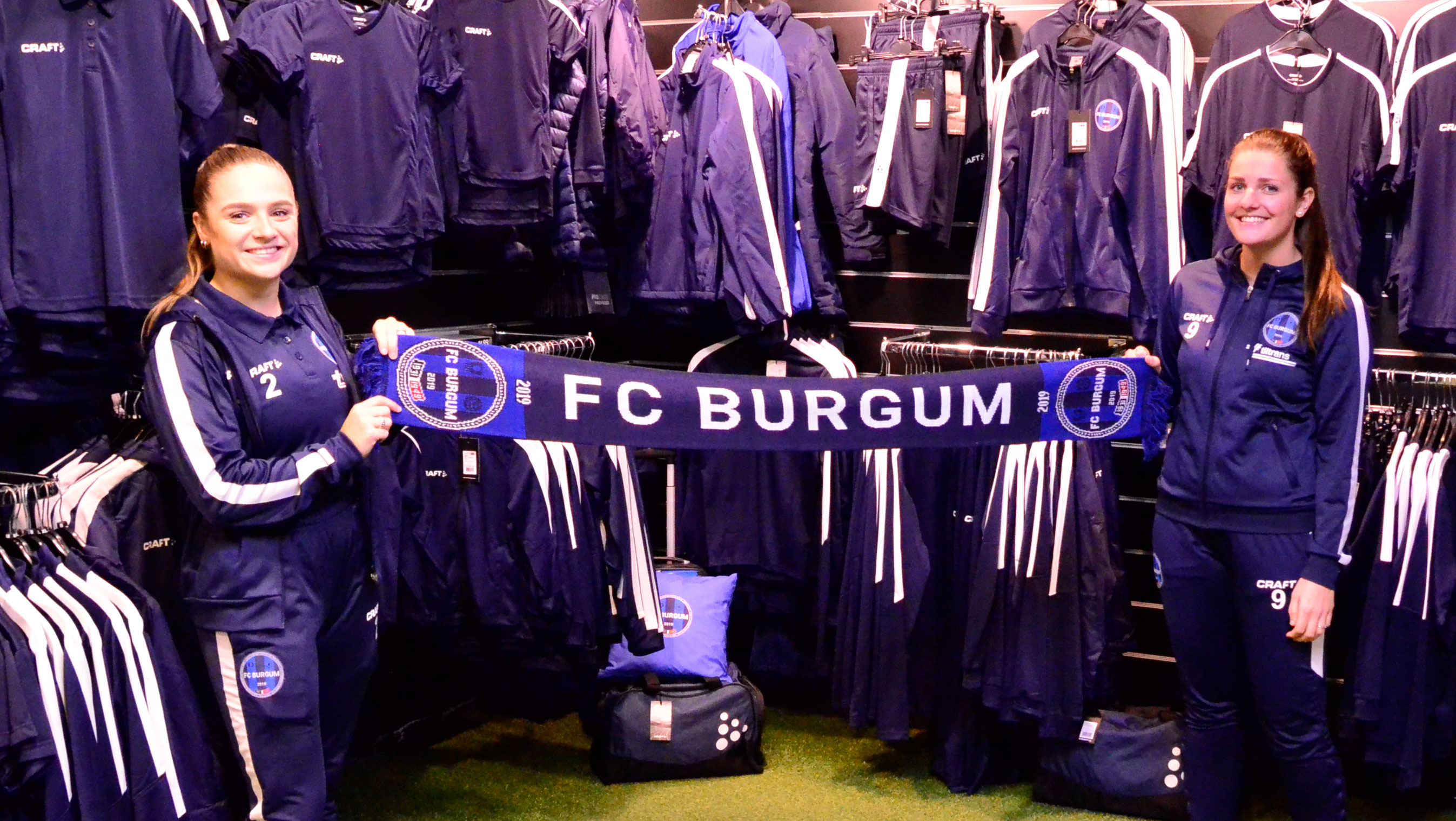 De FC Burgum merchandise is er!