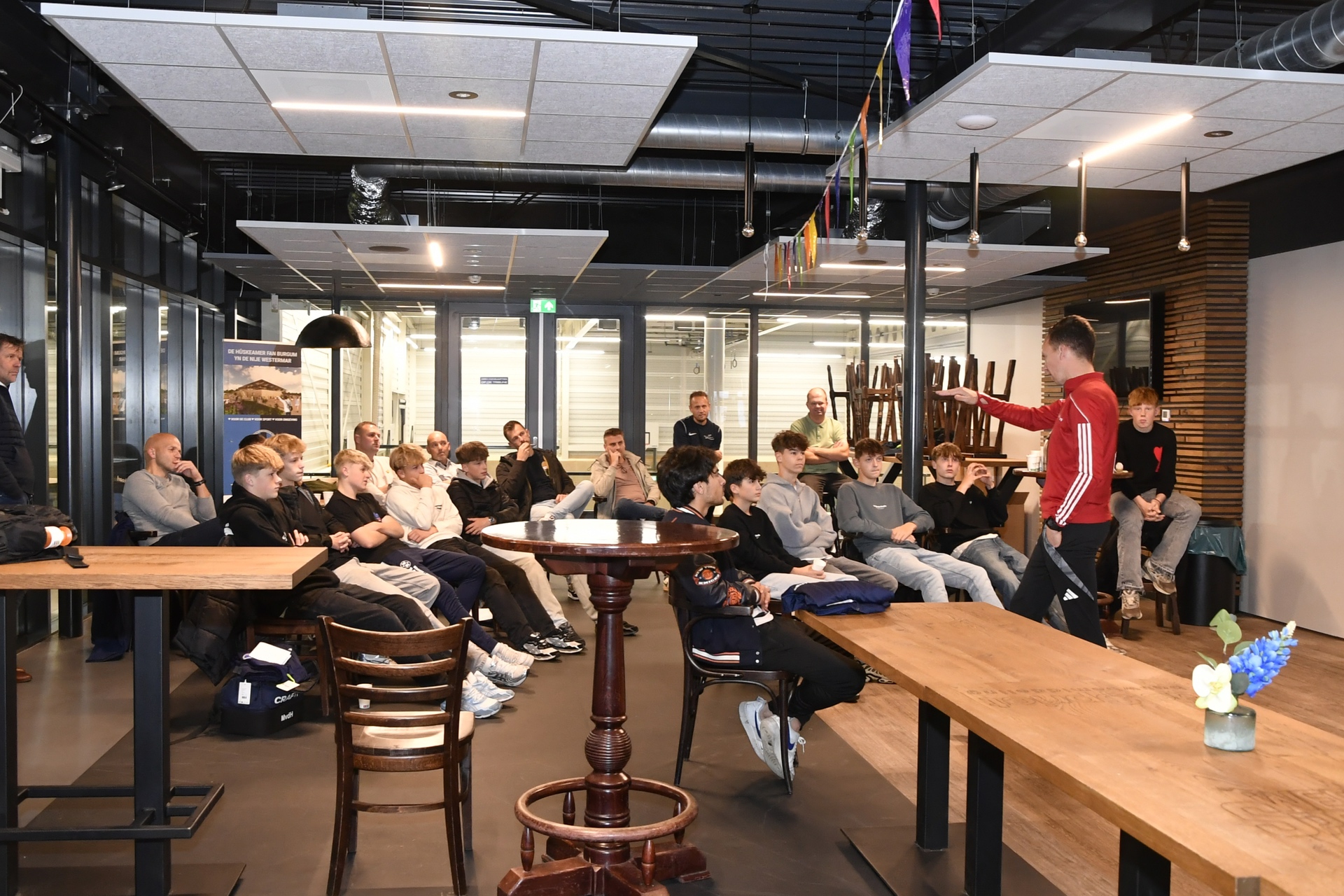 Voetbalschool FC Burgum sluit 1e fase af d.m.v. verbinding, plezier en ontwikkeling